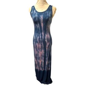 *Go Couture blue tie dye body con maxi dress, racer back,size L EUC